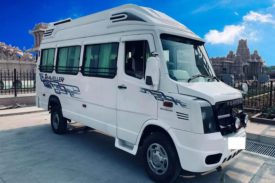 Tempo traveller on Rent | Tempo traveller Booking