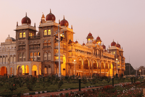 Outstation cabs Mysore | Taxi Service in Mysore